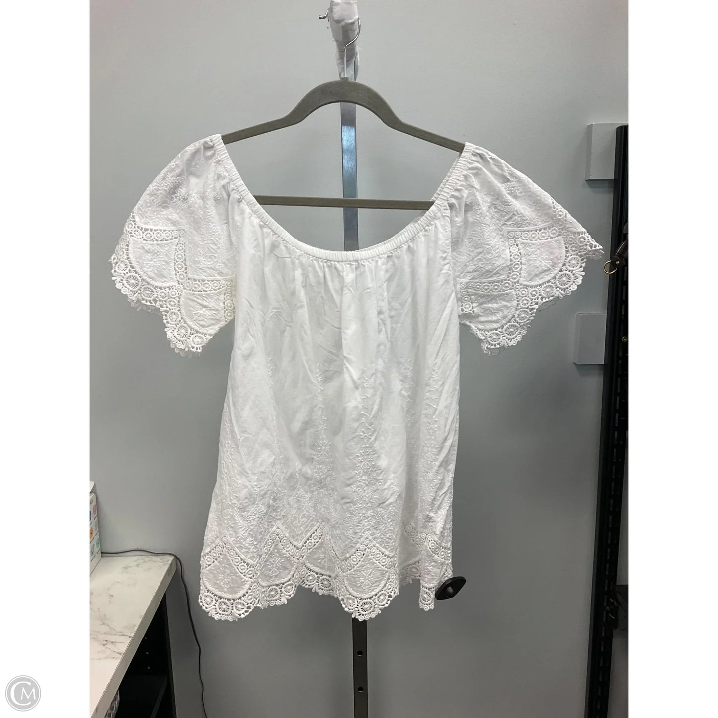 Top Short Sleeve By Blue Rain In White, Size: L