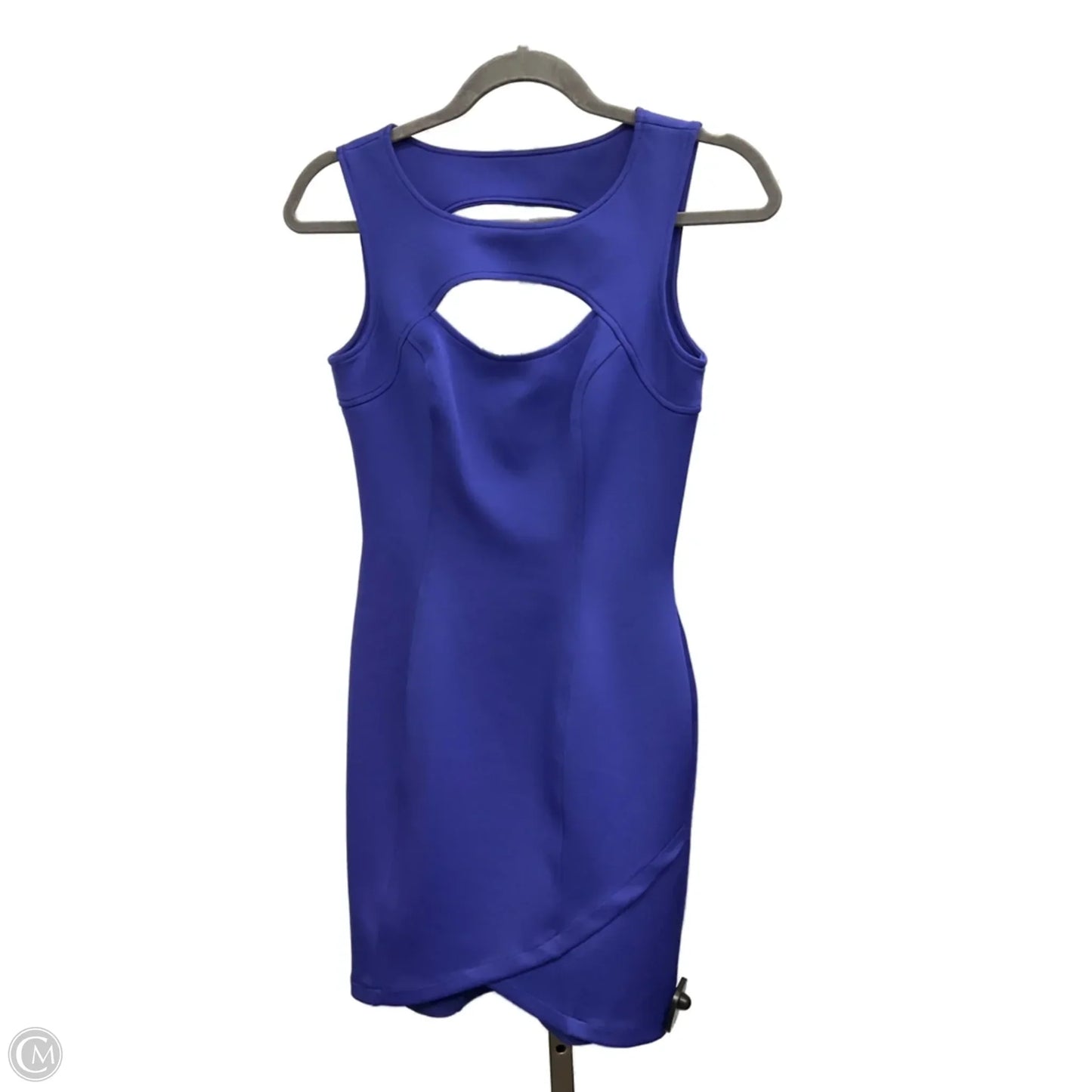 Dress Casual Short By Guess In Purple, Size: 2