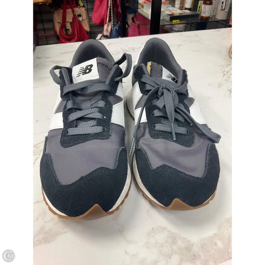 Shoes Sneakers By New Balance In Black & Grey, Size: 7.5