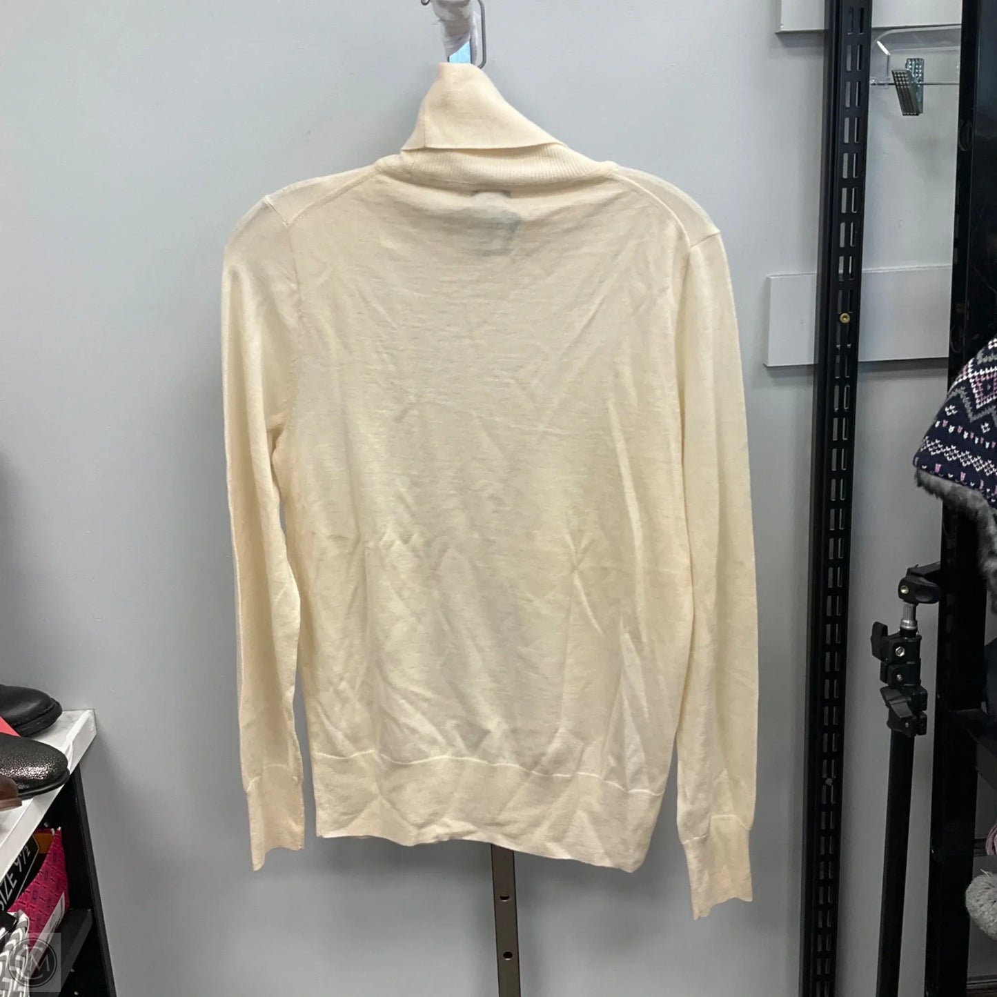Top Long Sleeve By J. Crew In Cream, Size: M