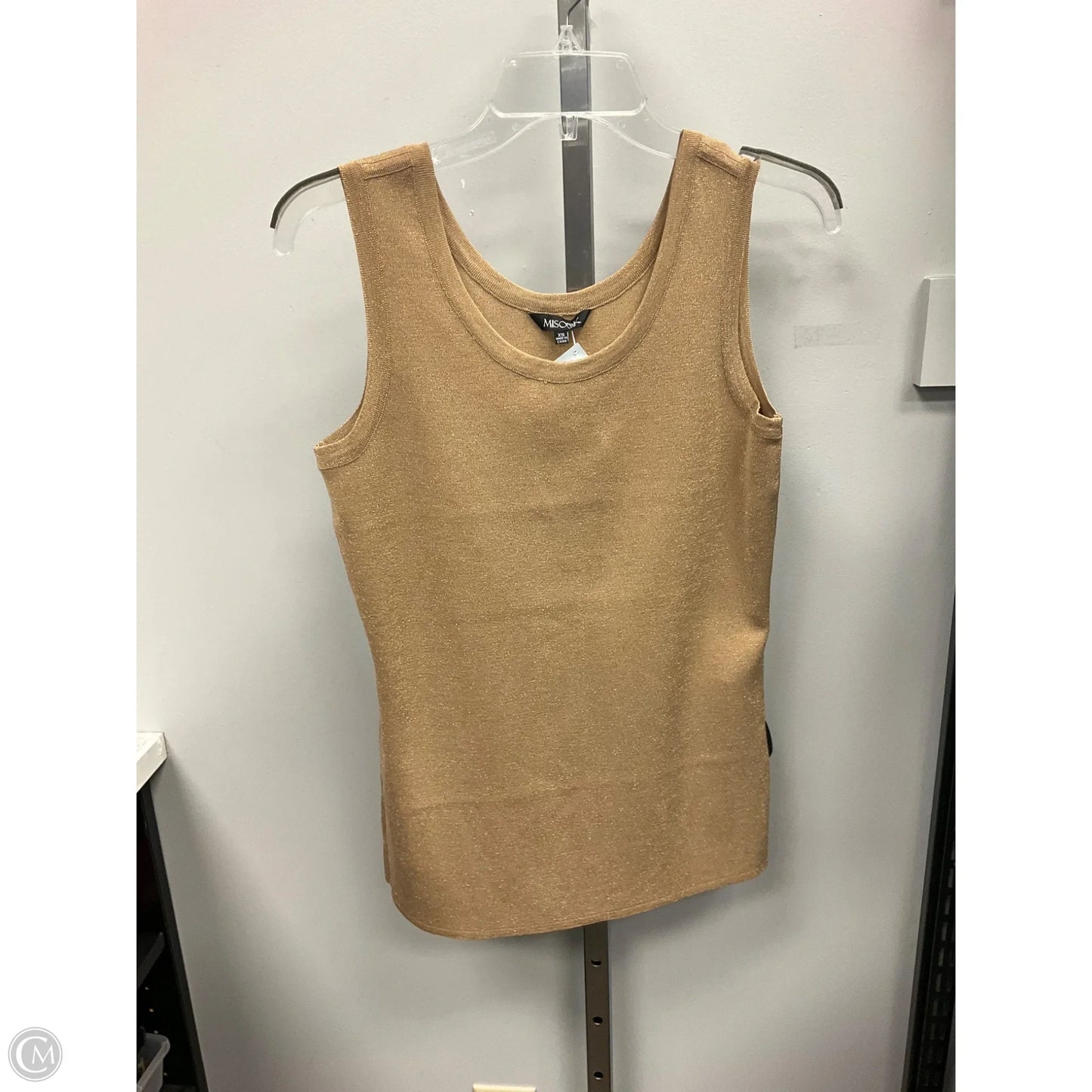 Top Sleeveless By Misook In Gold, Size: Xs