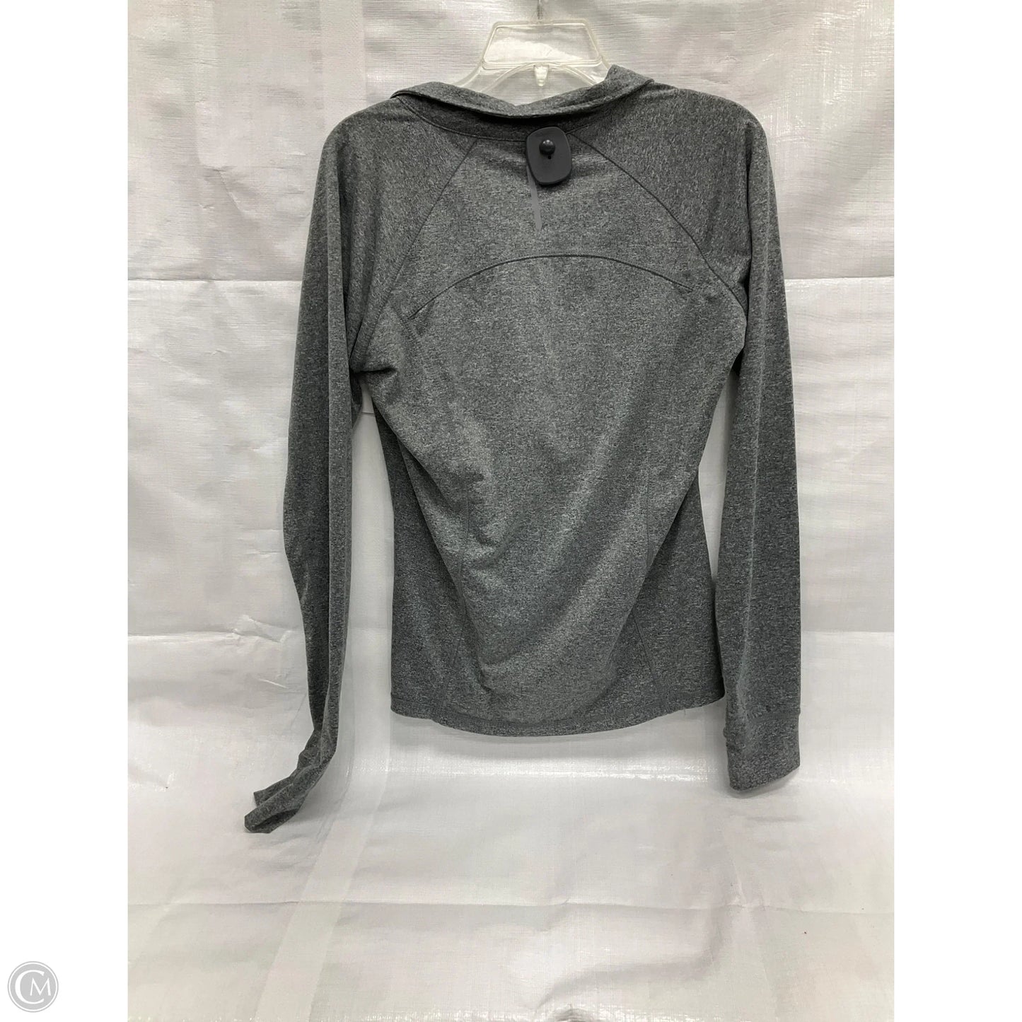 Athletic Top Long Sleeve Collar By Reebok In Grey, Size: M