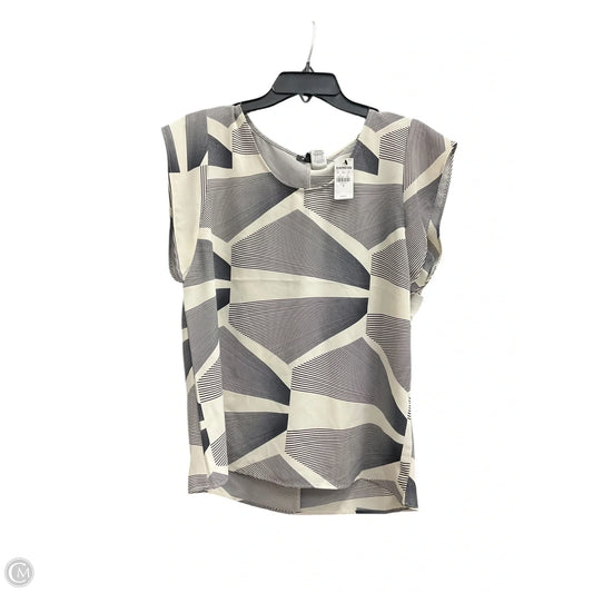 Top Sleeveless By Express In Black & White, Size: M
