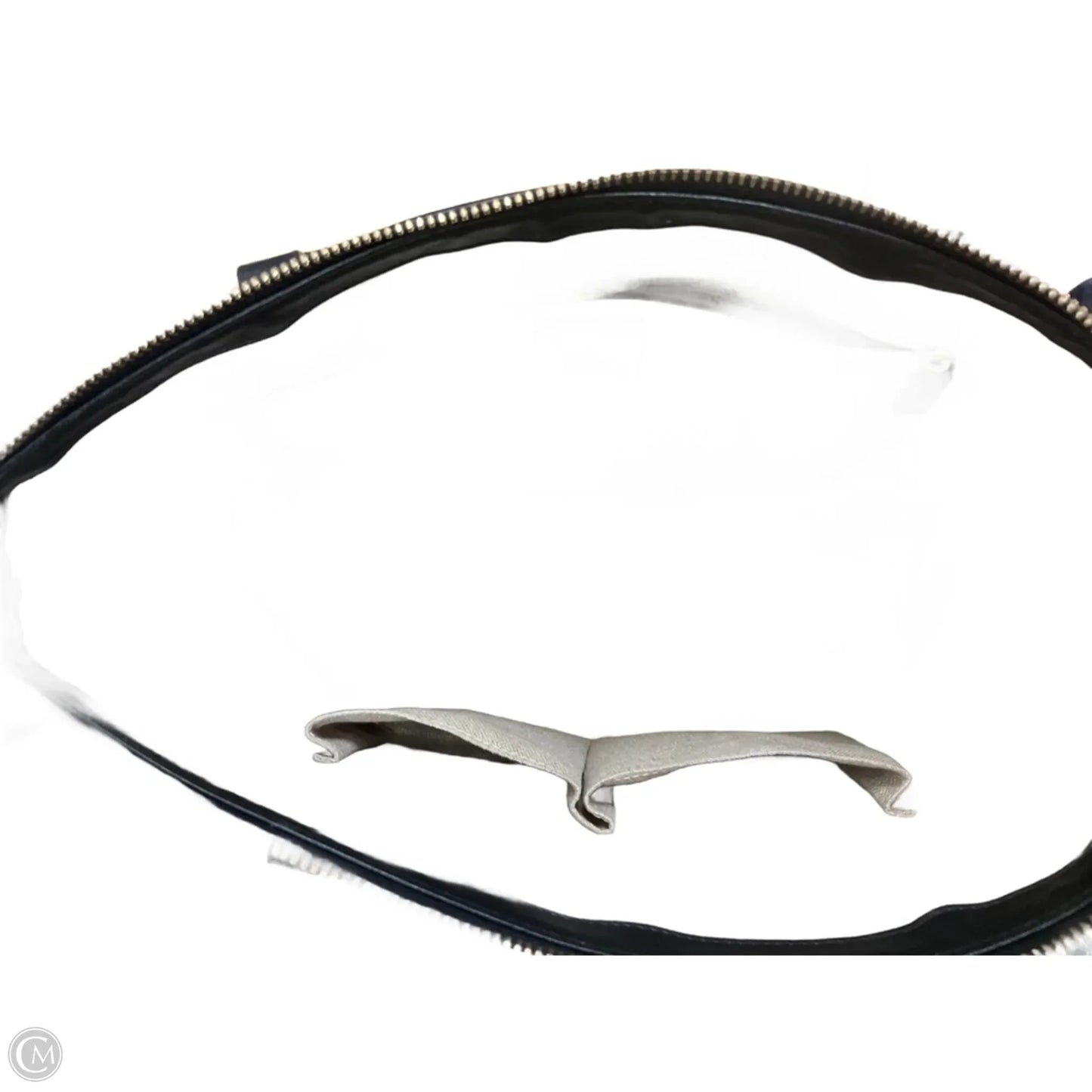 Crossbody Luxury Designer By Gucci, Size: Medium