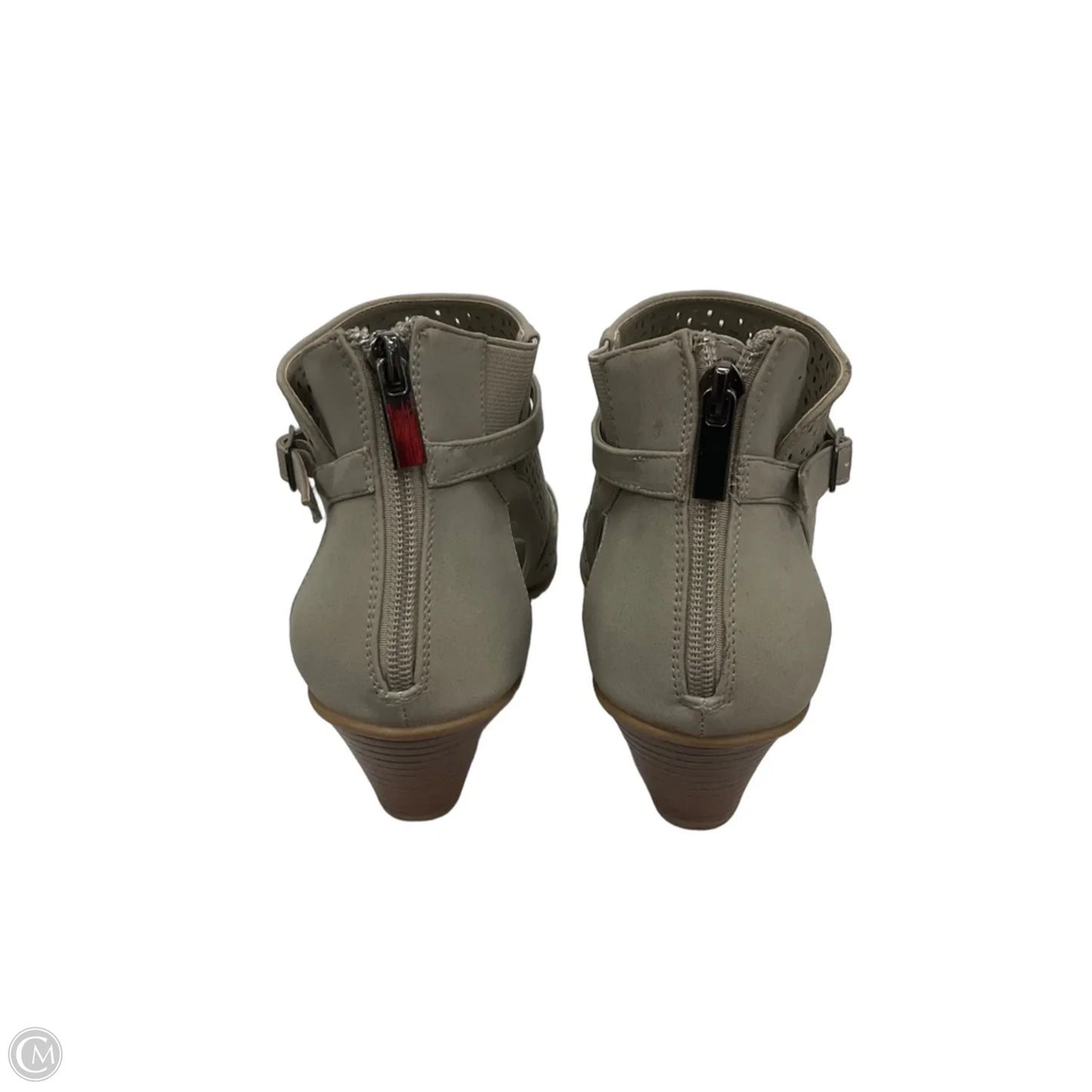 Shoes Heels Block By Easy Street In Beige, Size: 10