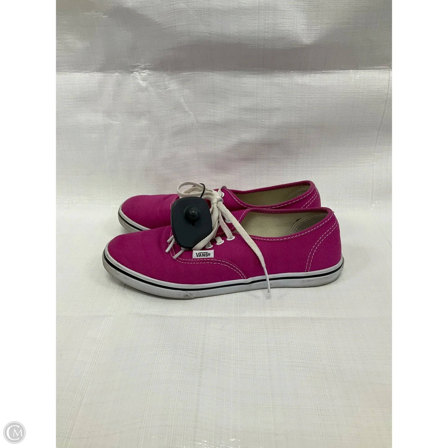 Shoes Sneakers By Vans In Pink, Size: 6.5