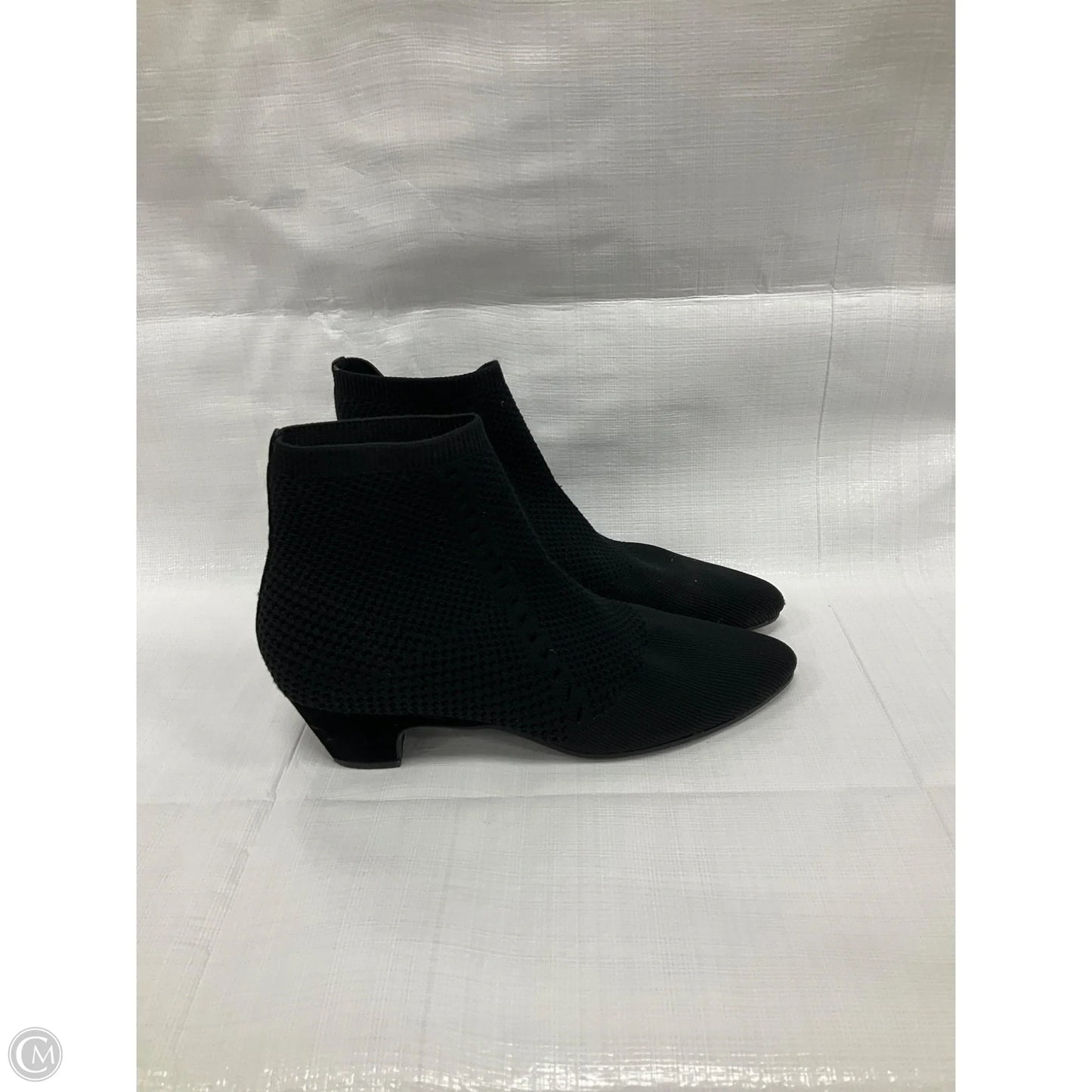 Boots Ankle Flats By Eileen Fisher In Black, Size: 8