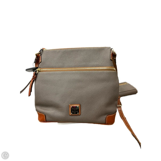 Crossbody Designer By Dooney And Bourke, Size: Large