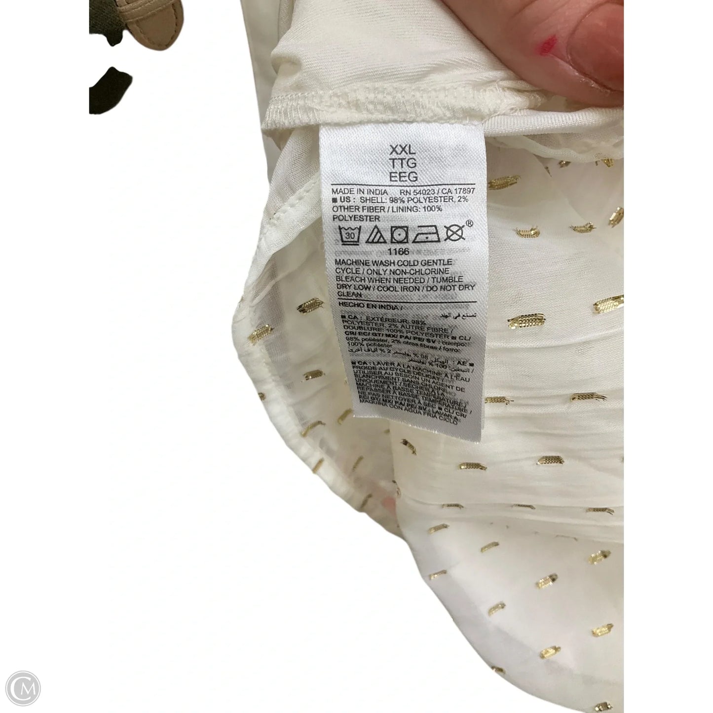 Top Long Sleeve By Old Navy In Cream, Size: Xxl