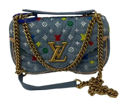Crossbody Luxury Designer By Louis Vuitton, Size: Medium