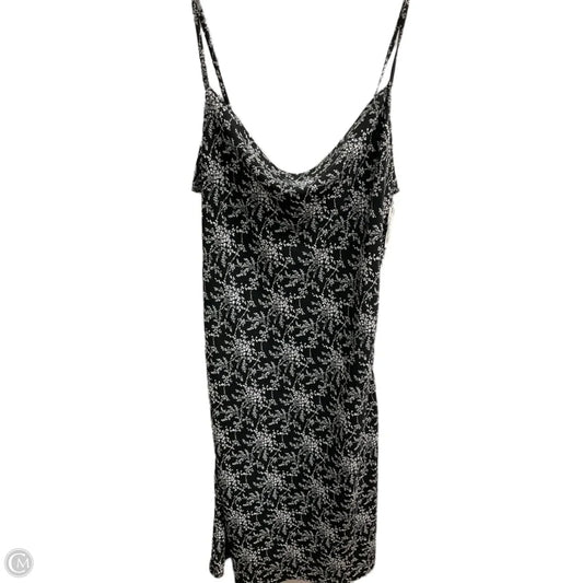 Dress Casual Short By Clothes Mentor In Black & White, Size: M