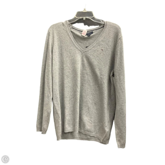 Top Long Sleeve By Tommy Hilfiger In Grey, Size: Xl