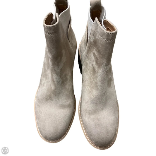 Boots Ankle Flats By Dolce Vita In Beige, Size: 8.5