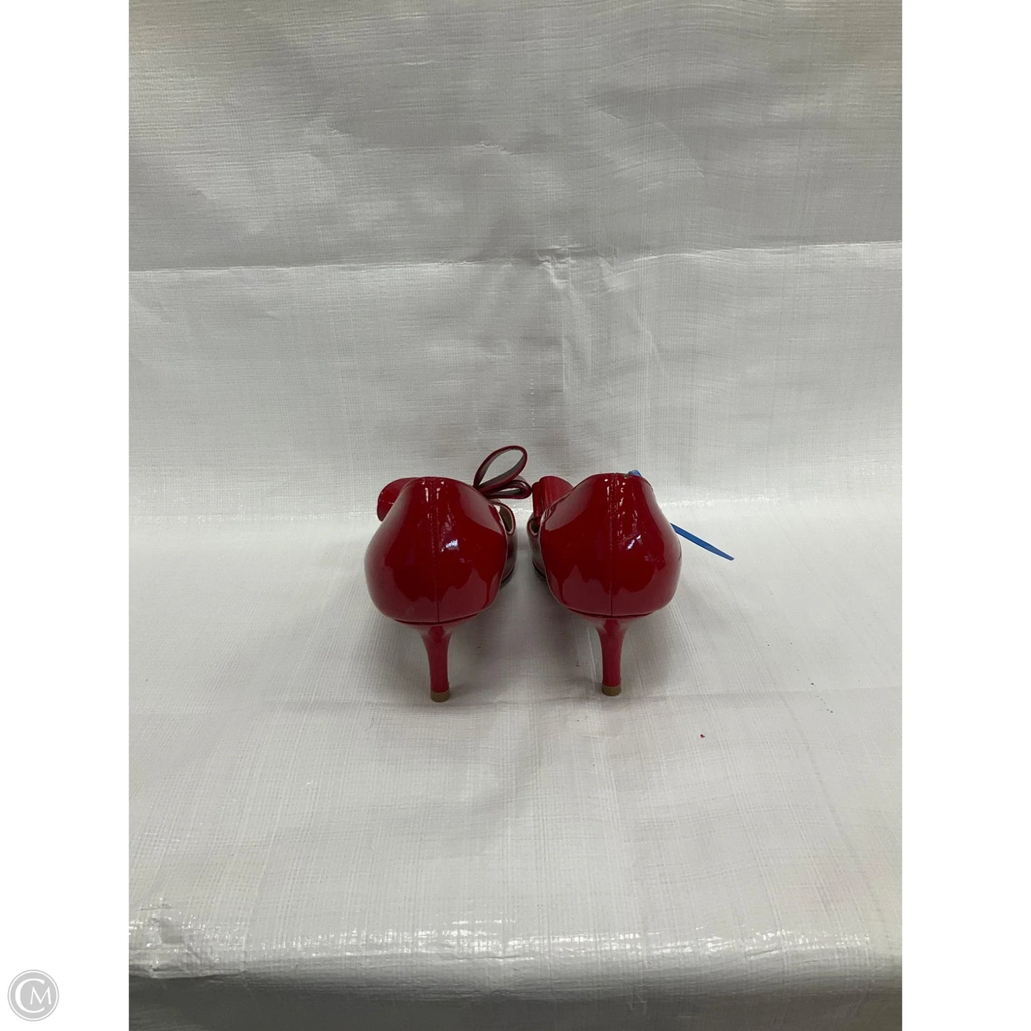 Shoes Luxury Designer By Valentino-garavani In Red & Tan, Size: 7