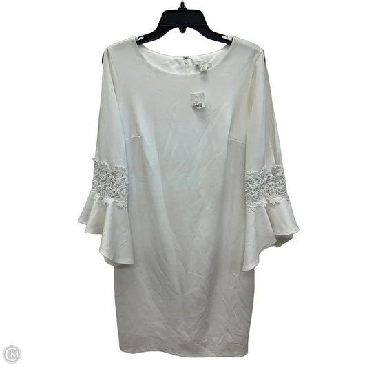 Dress Casual Short By C Est. 1946 In White, Size: M