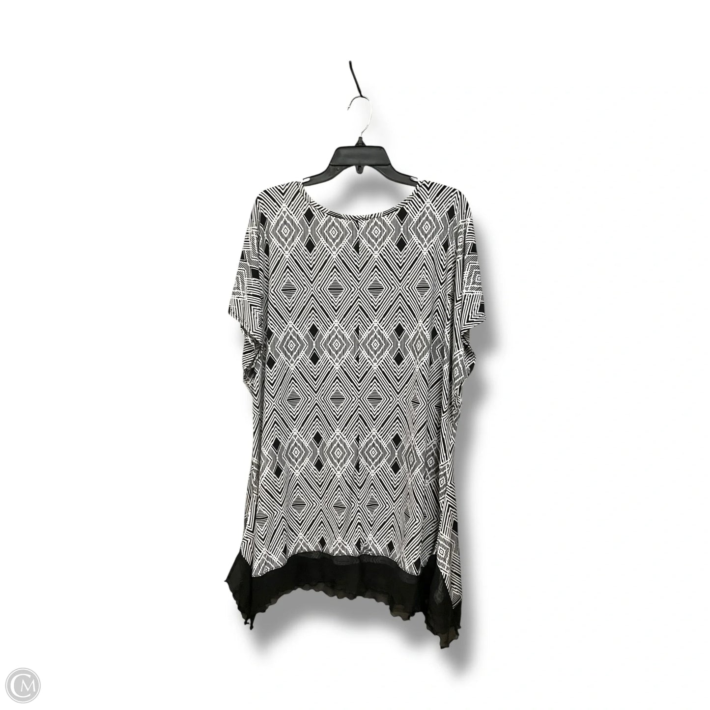 Top Short Sleeve By Cato In Black & White, Size: 3x