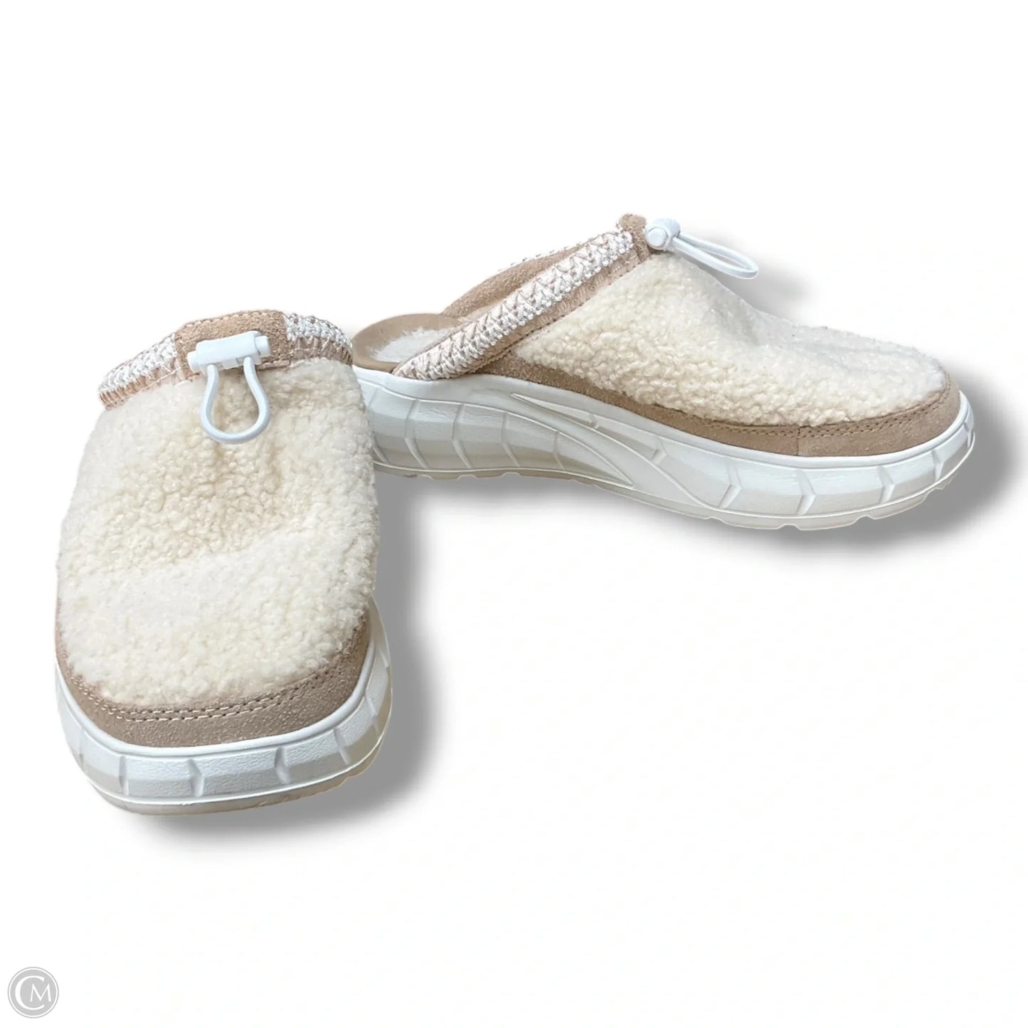 Shoes Designer By Ugg In Beige, Size: 8