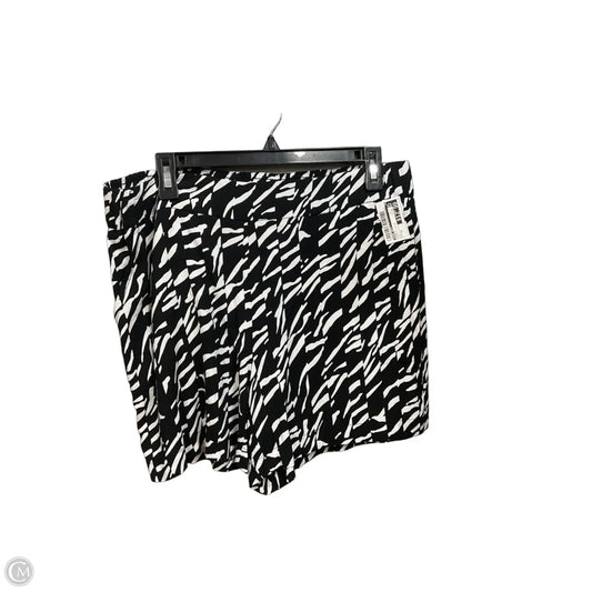 Shorts By Nine West In Black & Yellow, Size: 12