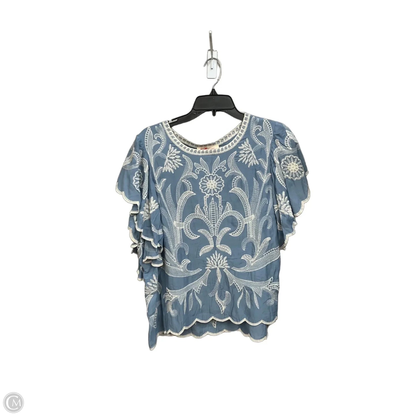 Top Short Sleeve By Solitaire In Blue & White, Size: M