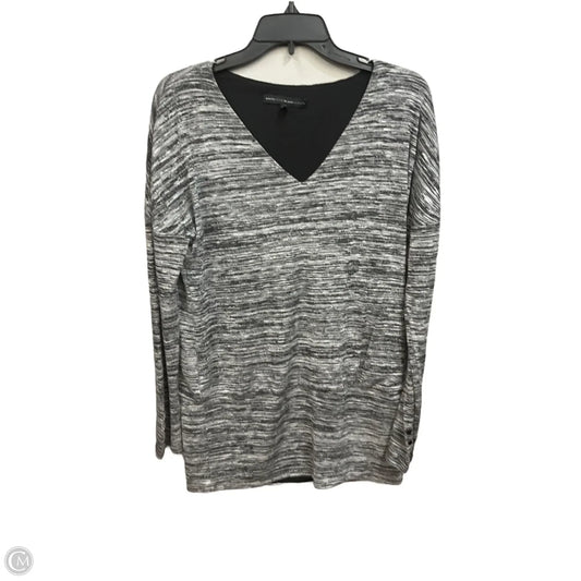 Top Long Sleeve By White House Black Market In Grey, Size: M