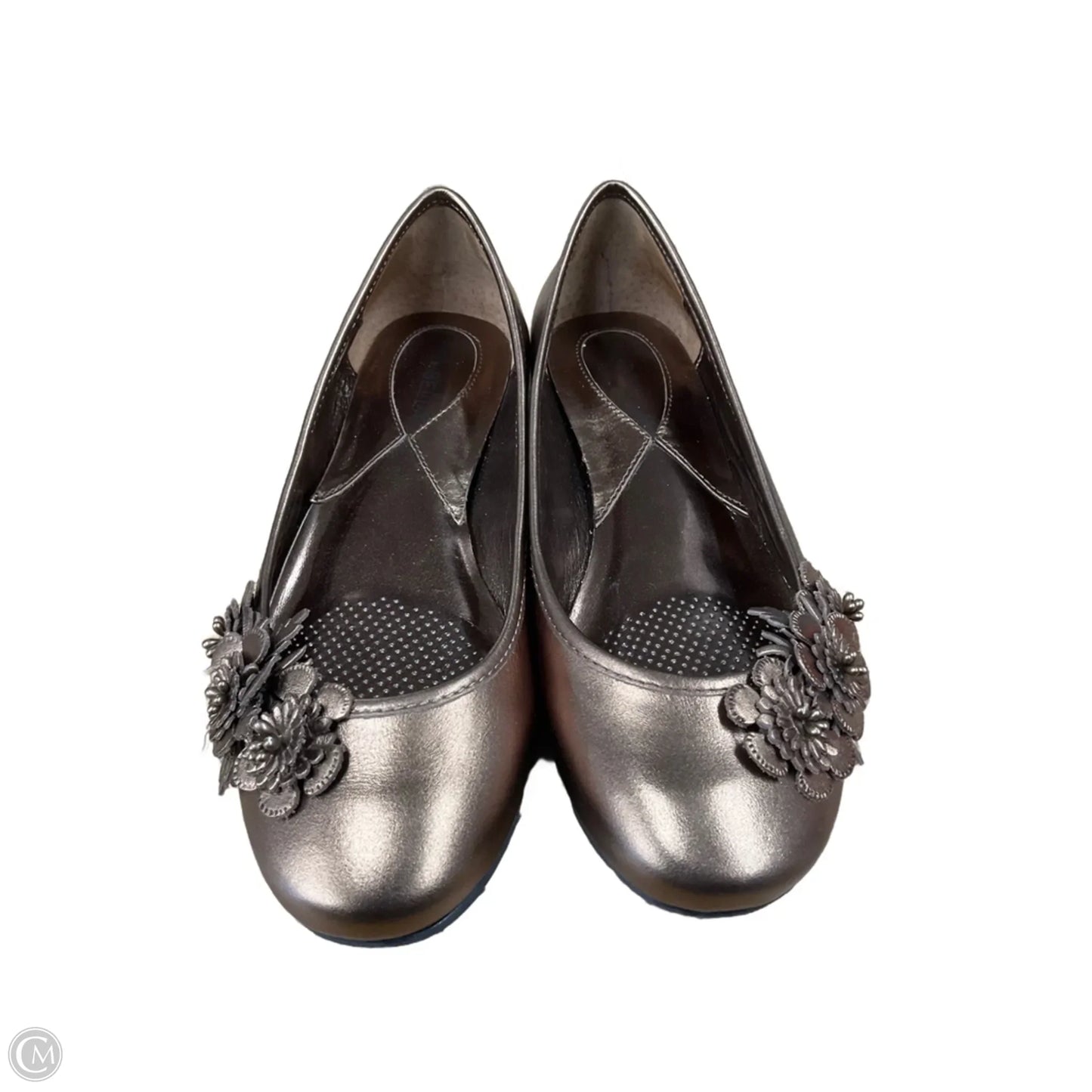 Shoes Flats By Clothes Mentor In Bronze, Size: 6