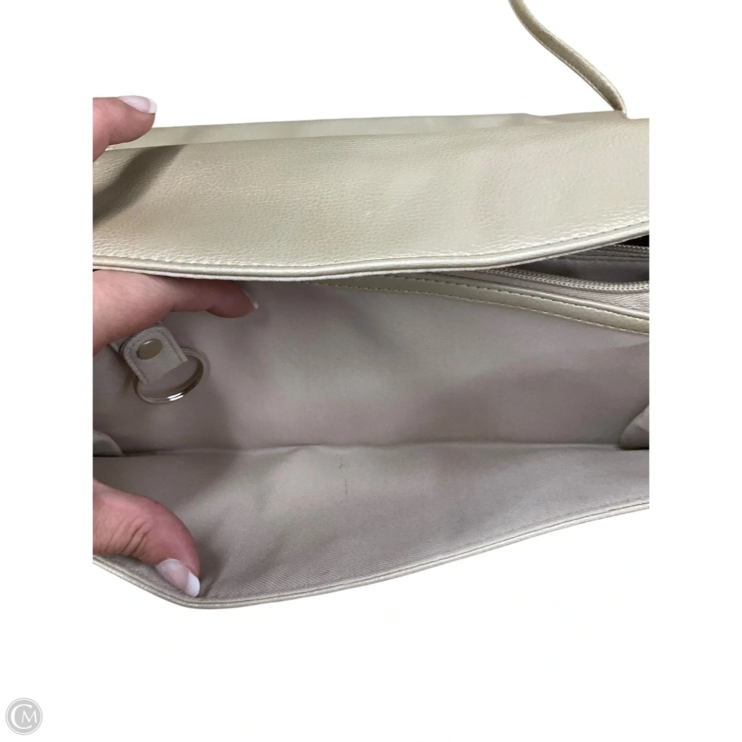 Crossbody By Clothes Mentor, Size: Medium