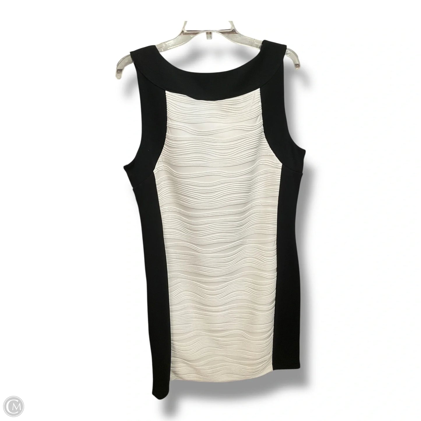 Dress Casual Short By Calvin Klein In Black & White, Size: Xl