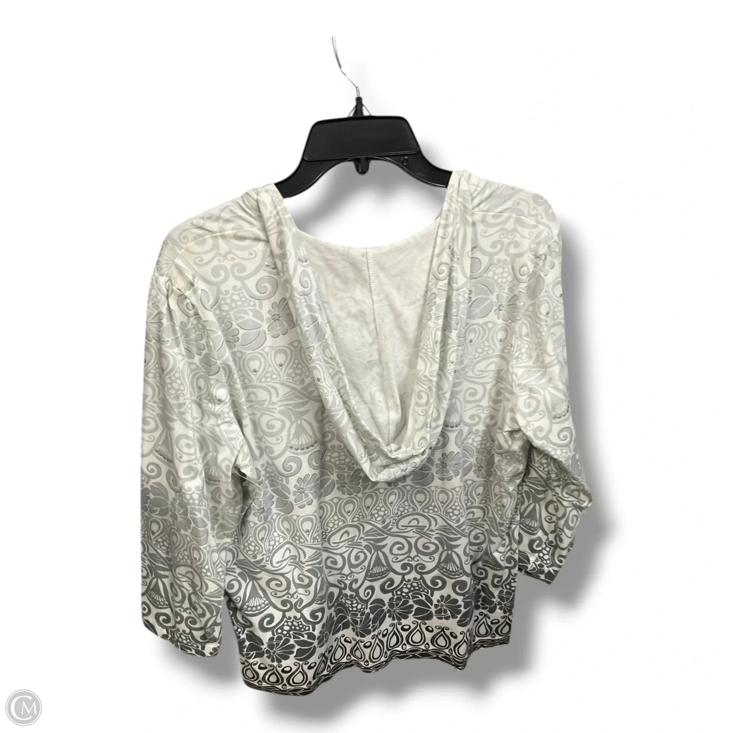 Top 3/4 Sleeve By Chicos In Grey & White, Size: Xl