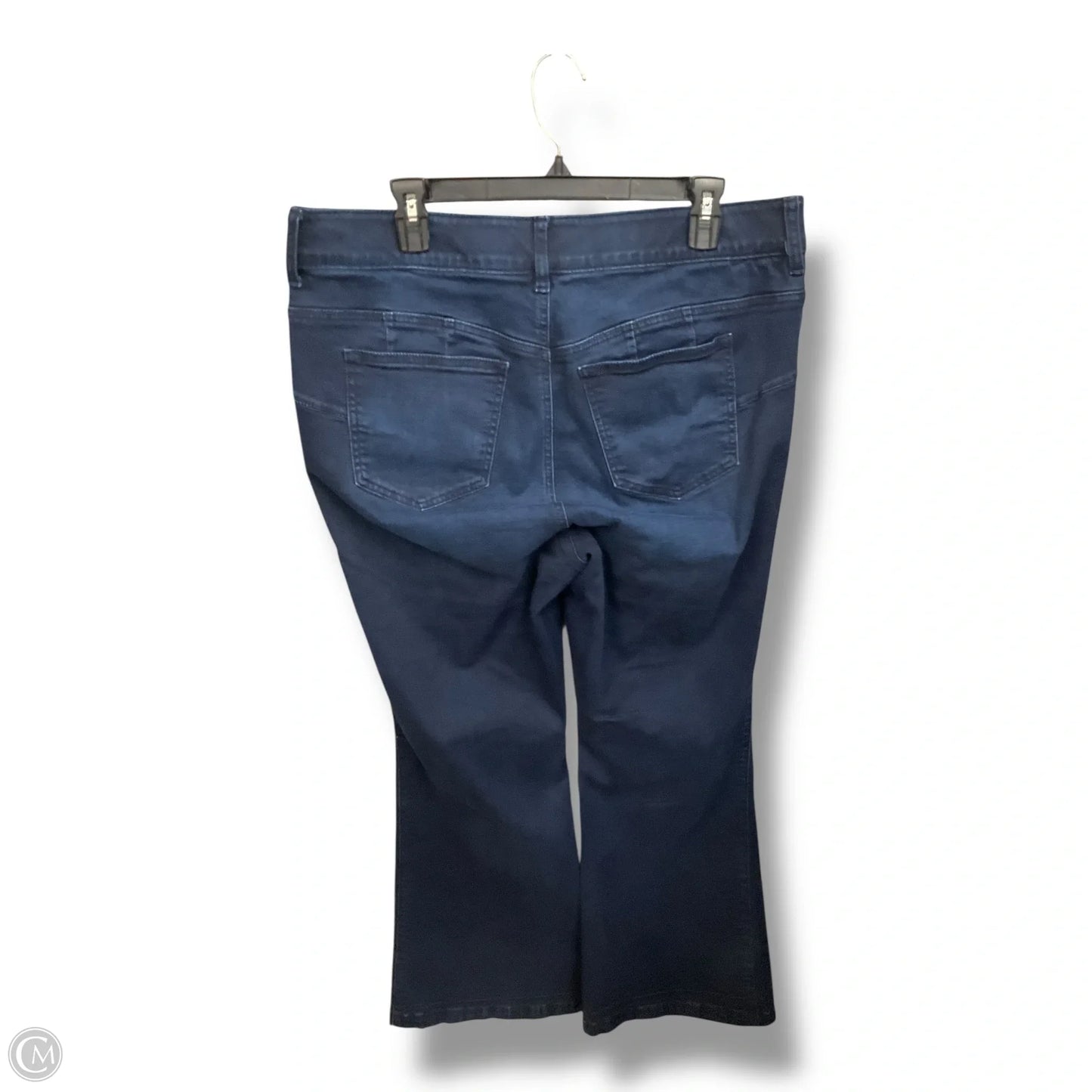 Jeans Flared By Torrid In Blue Denim, Size: 18