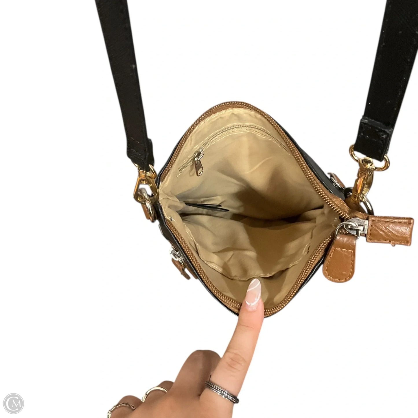 Crossbody By Clothes Mentor, Size: Medium