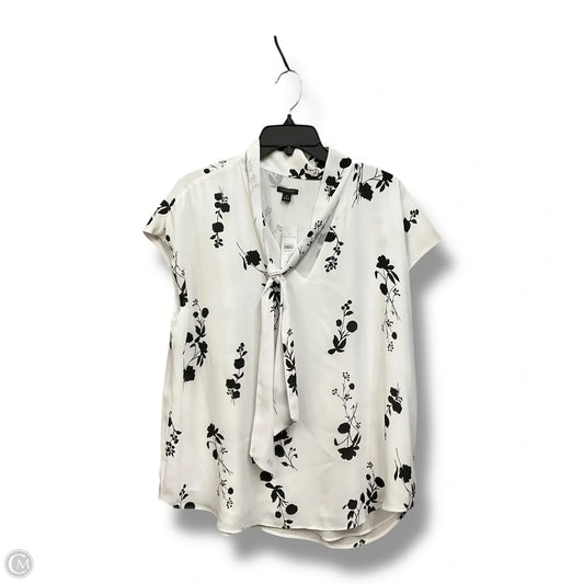 Blouse Sleeveless By Ann Taylor In Floral Print, Size: Xl