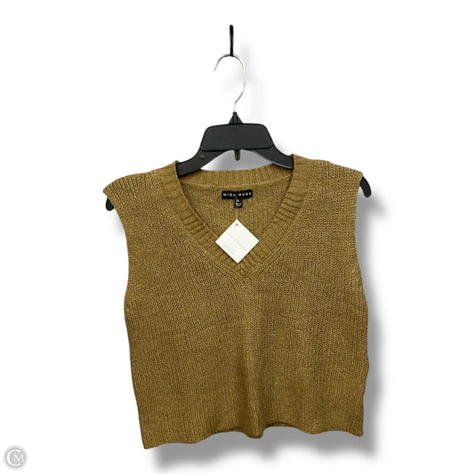 Top Sleeveless By Clothes Mentor In Tan, Size: S