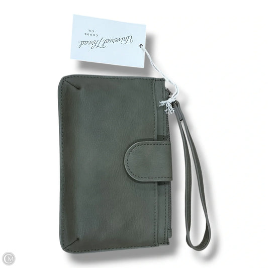 Wristlet By Universal Thread, Size: Medium