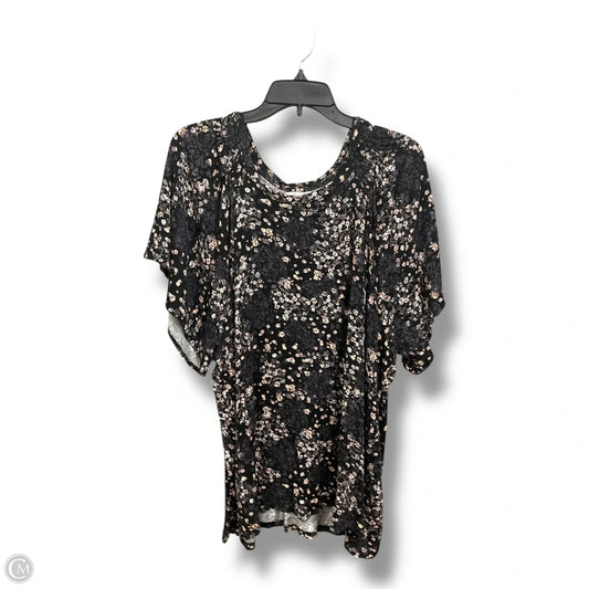 Top Short Sleeve By Maurices In Floral Print, Size: 2x
