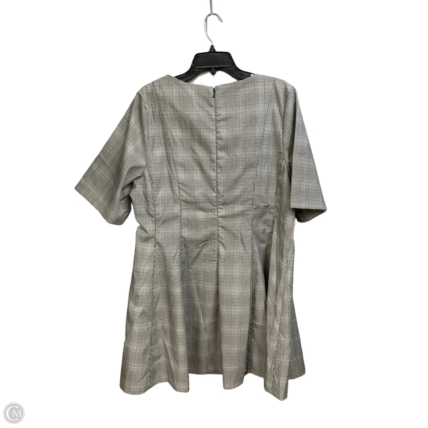 Dress Casual Short By H&m In Plaid Pattern, Size: Xl