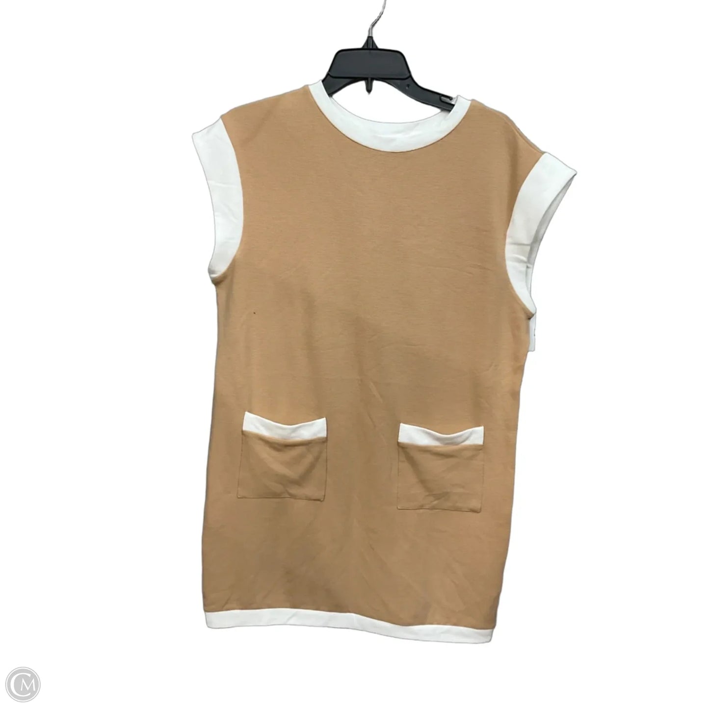 Dress Casual Short By Clothes Mentor In Tan & White, Size: S