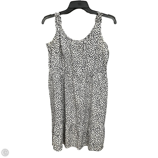 Dress Casual Short By Banana Republic In Black & White, Size: M