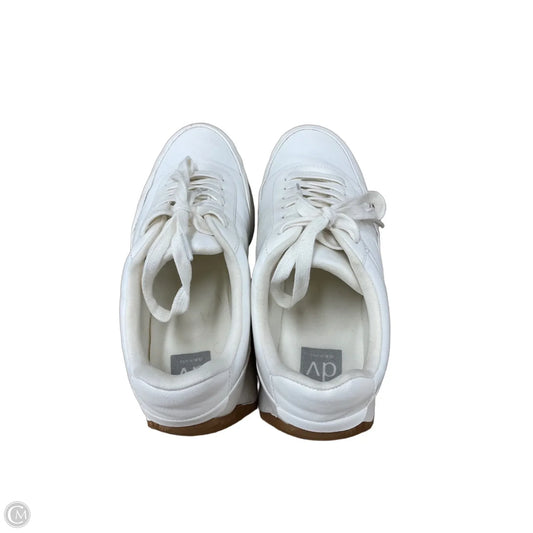 Shoes Sneakers By Dolce Vita In White, Size: 9