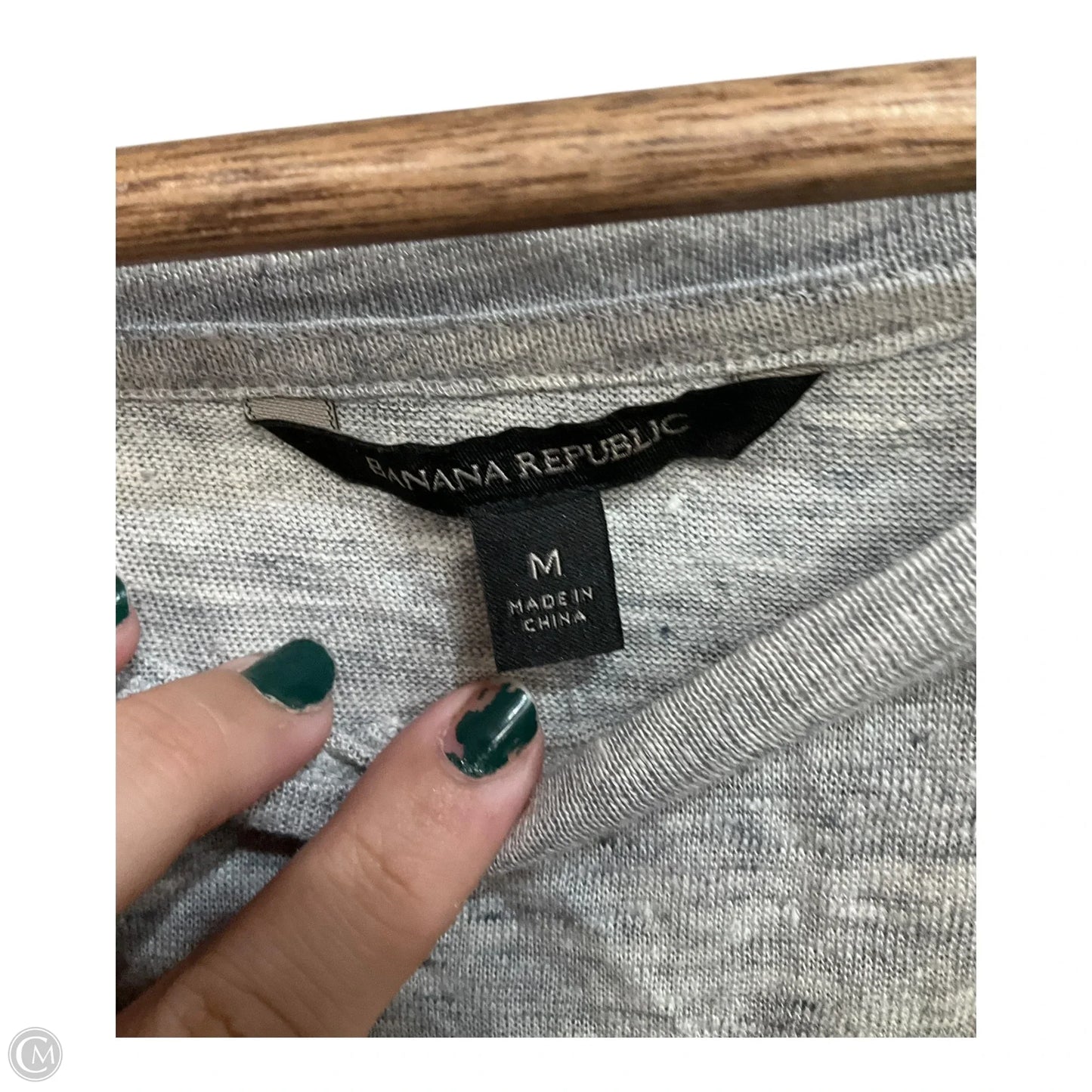 Top Long Sleeve By Banana Republic In Grey, Size: M