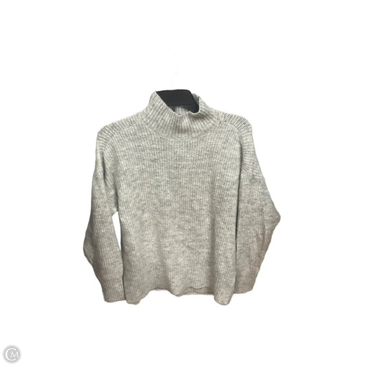 Sweater By Divided In Grey, Size: Xs