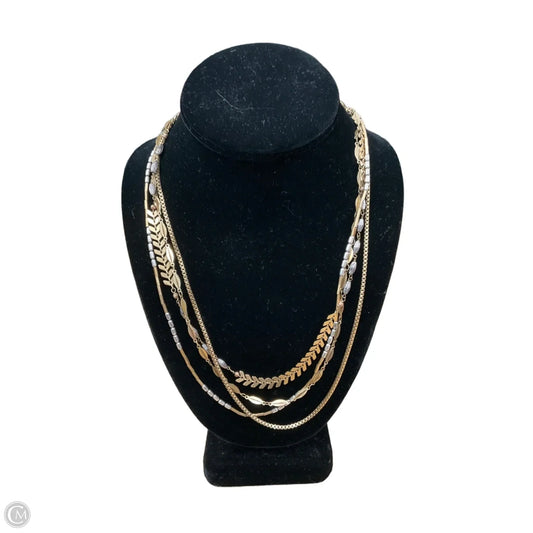 Necklace Layered By Clothes Mentor