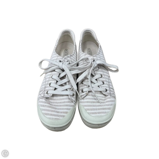 Shoes Sneakers By Keen In Striped Pattern, Size: 10