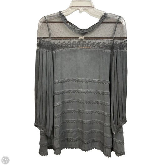 Top 3/4 Sleeve By Pol In Grey, Size: S