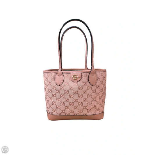 Handbag Luxury Designer By Gucci, Size: Medium