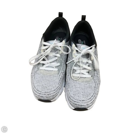 Shoes Athletic By Skechers In Black & White, Size: 8.5