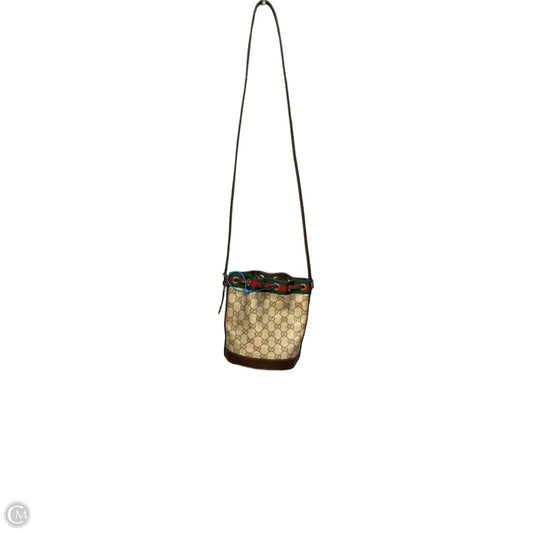 Crossbody Luxury Designer By Gucci, Size: Small