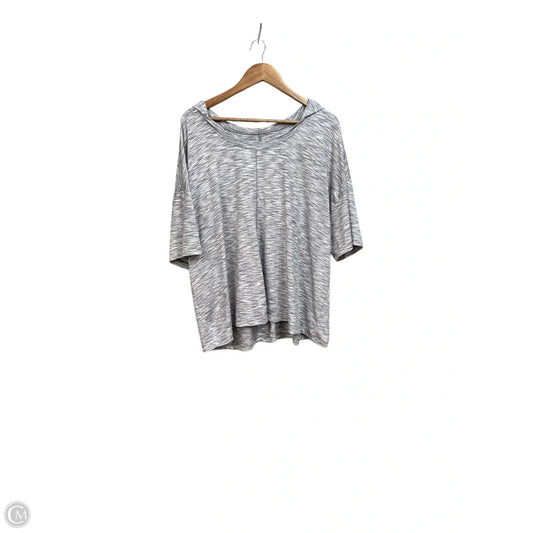 Athletic Top Short Sleeve By Livi Active In Grey, Size: 3x