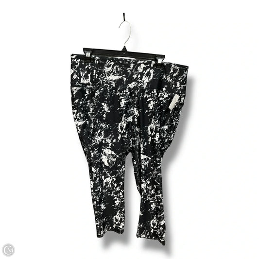 Athletic Capris By Livi Active In Black & Grey, Size: 2x