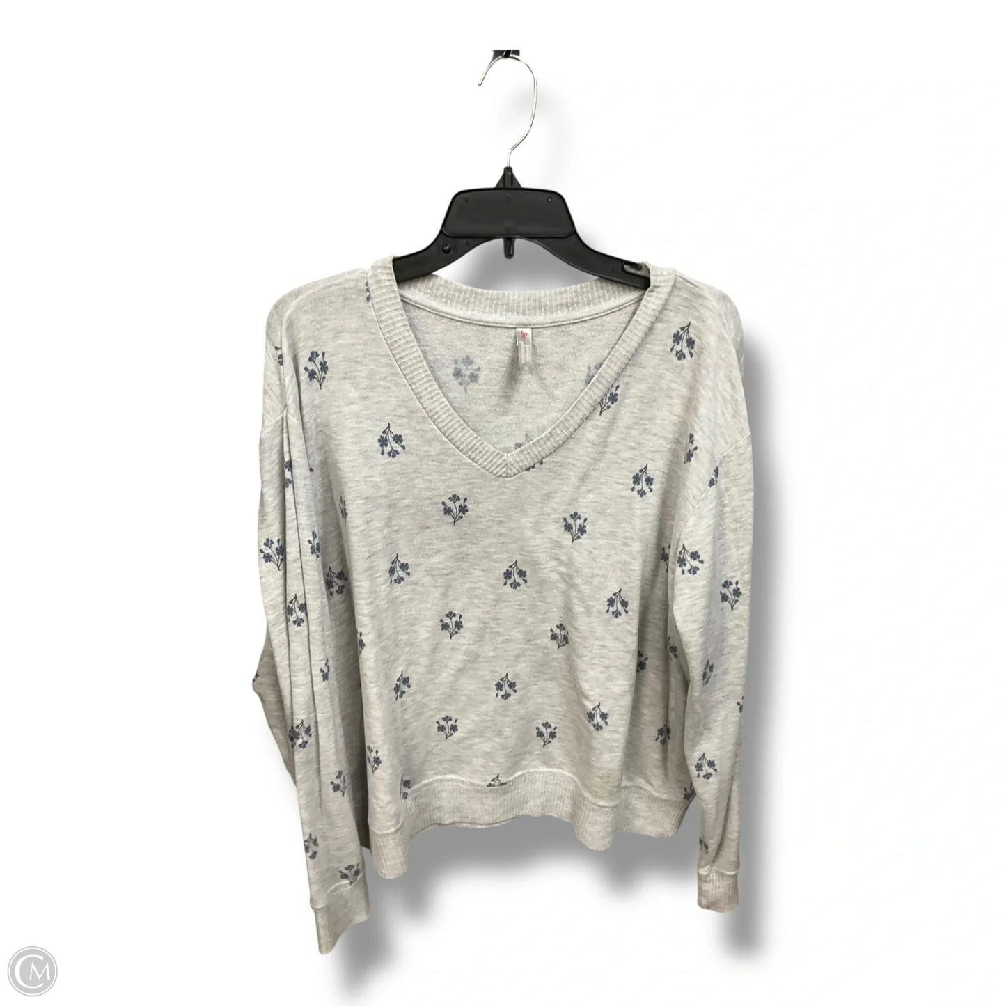 Sweater By Simple Pleasures In Grey, Size: 1x