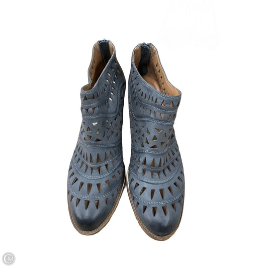 Boots Ankle Heels By Sofft In Grey, Size: 10
